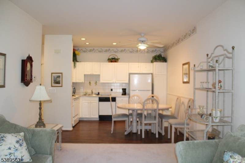 2 Richmond Road - Photo 1