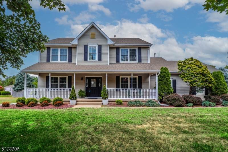 12 Zeller Dr - Photo 1