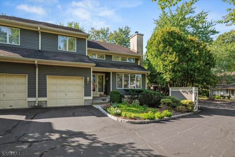 45 Inverrary Pl - Photo 1