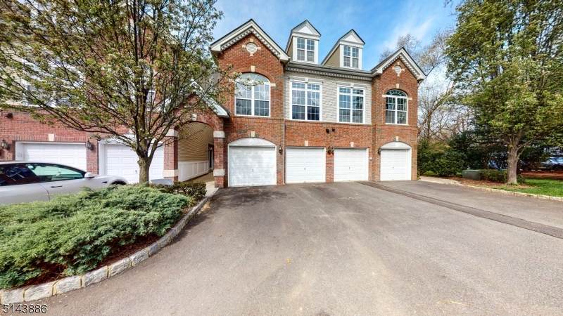 103 Rock Creek Dr - Photo 1