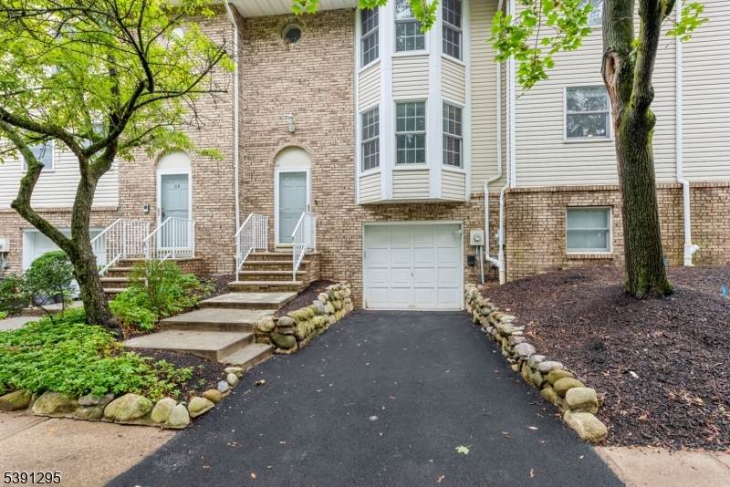 62 Brookstone Cir - Photo 1