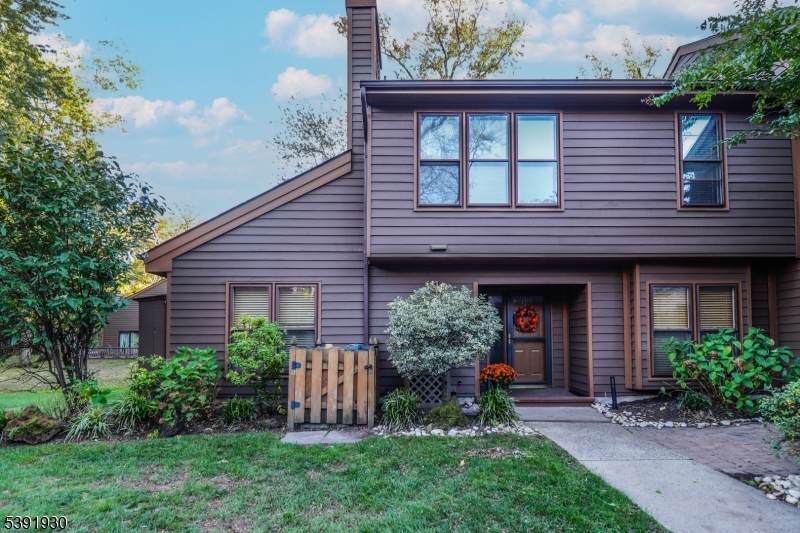 31 Hickory Hollow Ct - Photo 1