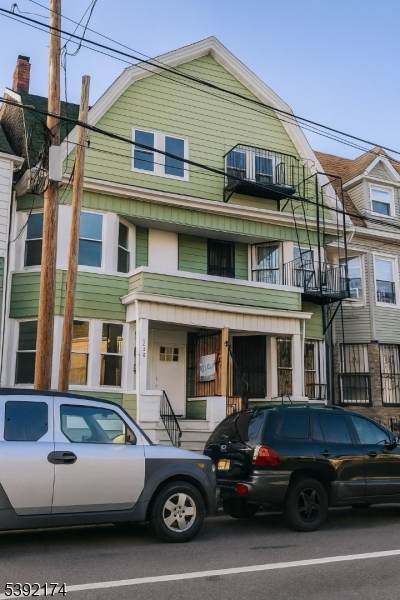 264 Garside St - Photo 1