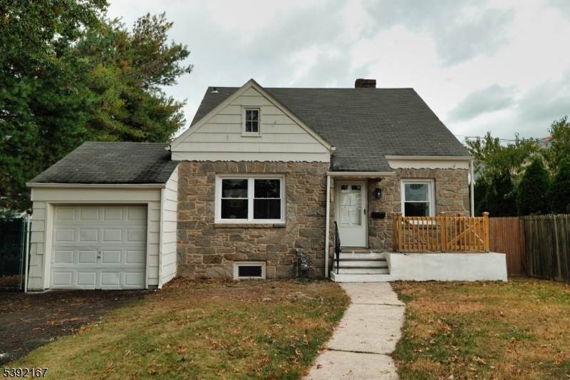 214 Washington Ave - Photo 1