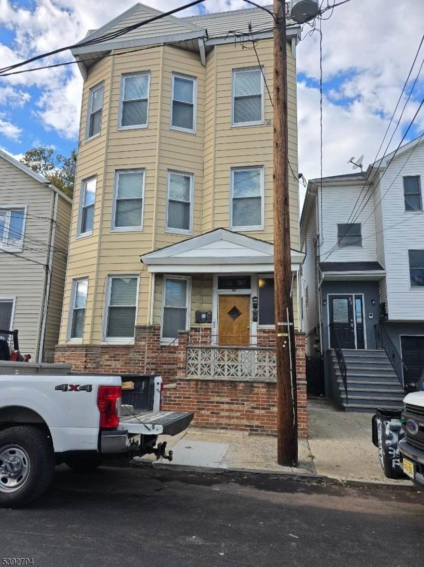 49 Barbara St - Photo 1