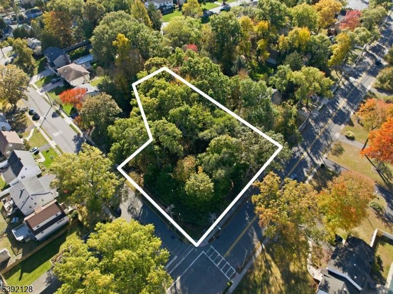 103 Crescent Avenue - Photo 1