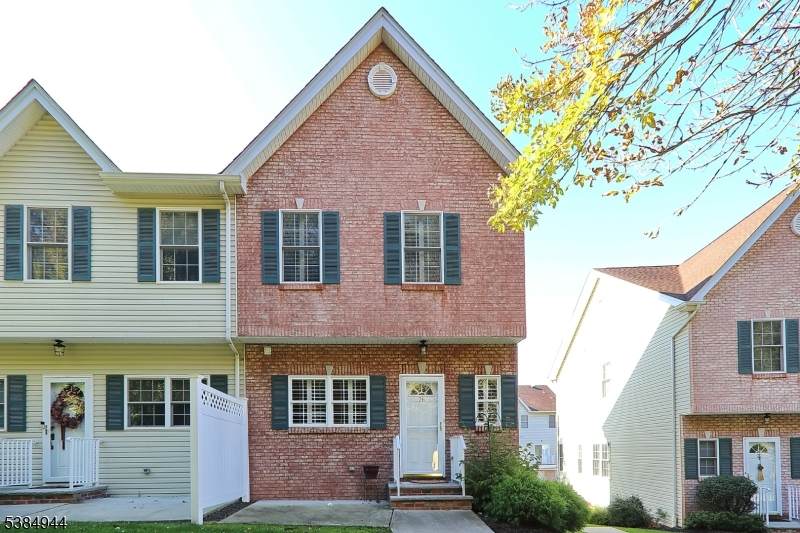 26 Riga Ct - Photo 1