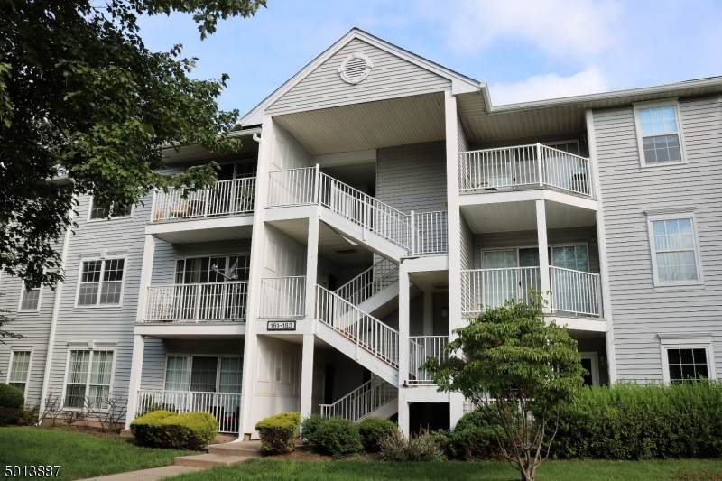 181 Rachel Ct - Photo 1