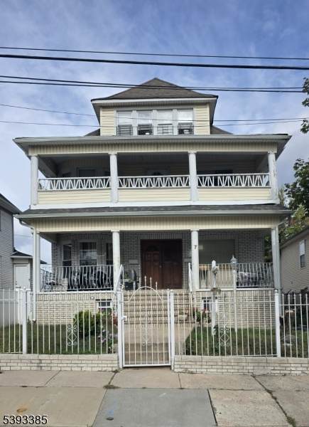 7 White Ter - Photo 1