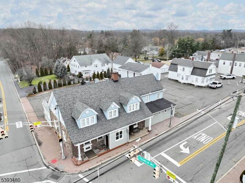 625 Wyckoff Ave - Photo 1