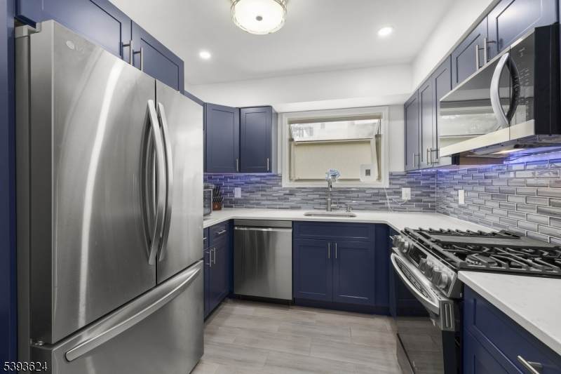 713 Pinehurst-1 - Photo 1