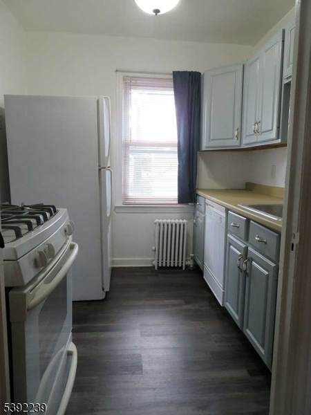 280 Kearney Ave - Photo 1