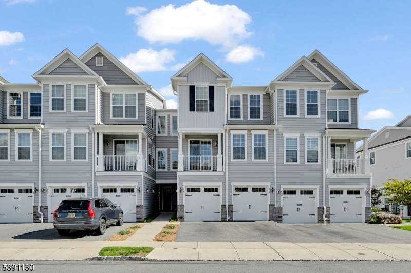 41 Sequoia Dr - Photo 1