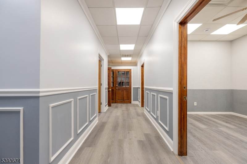 18 Bloomfield Ave - Photo 1