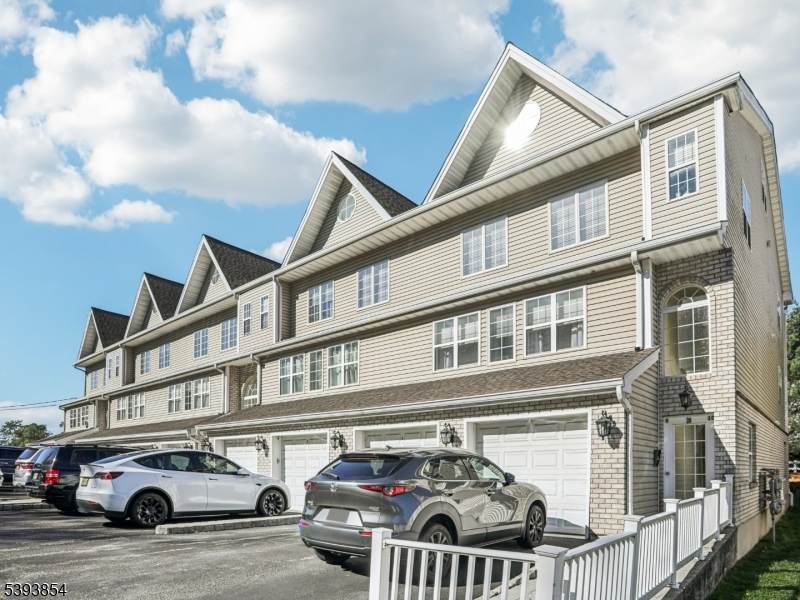 20 Mountain Ave - Photo 1