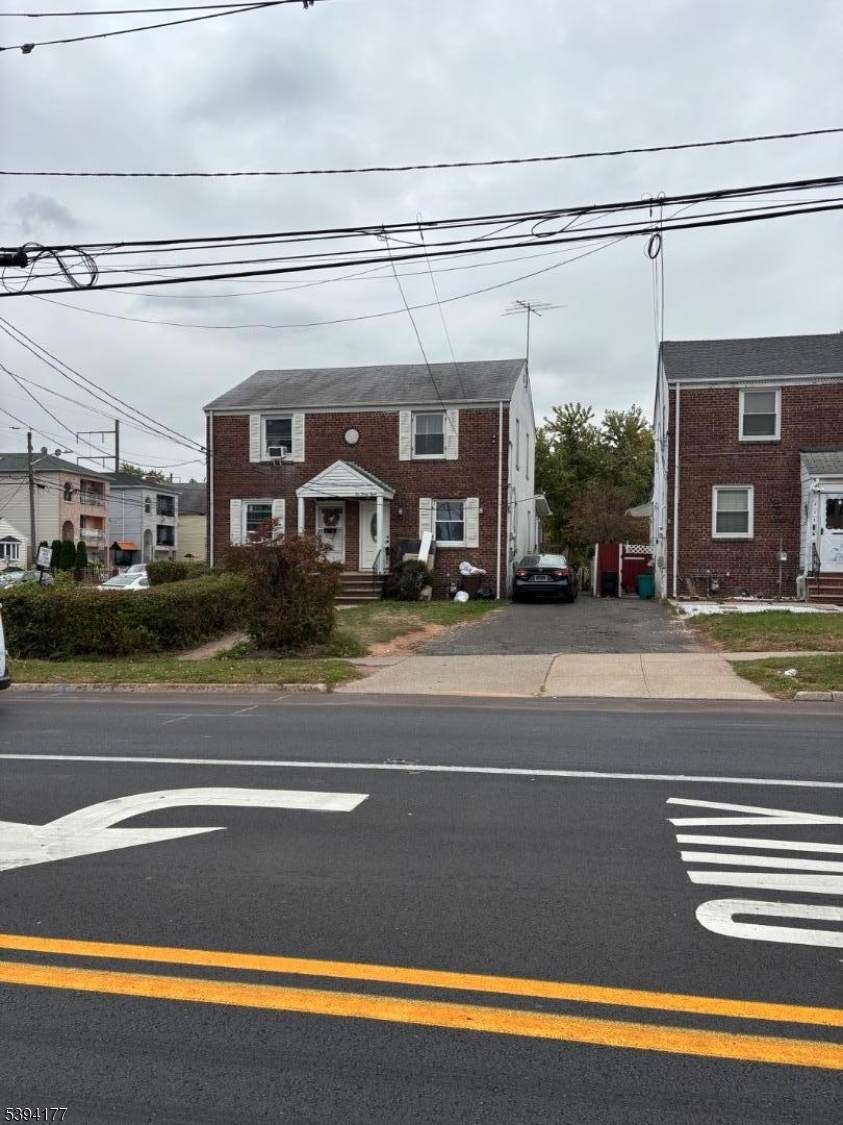 1036 8 S Elmora Av - Photo 1