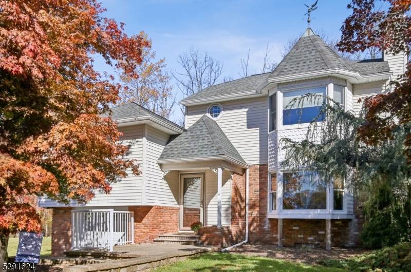 4 Ledgewood Trl - Photo 1