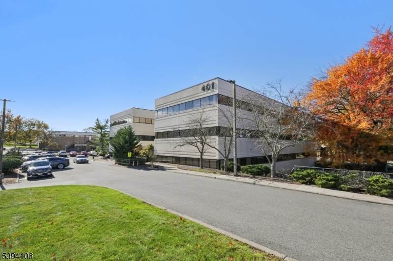 401 Hamburg Tpke - Photo 1