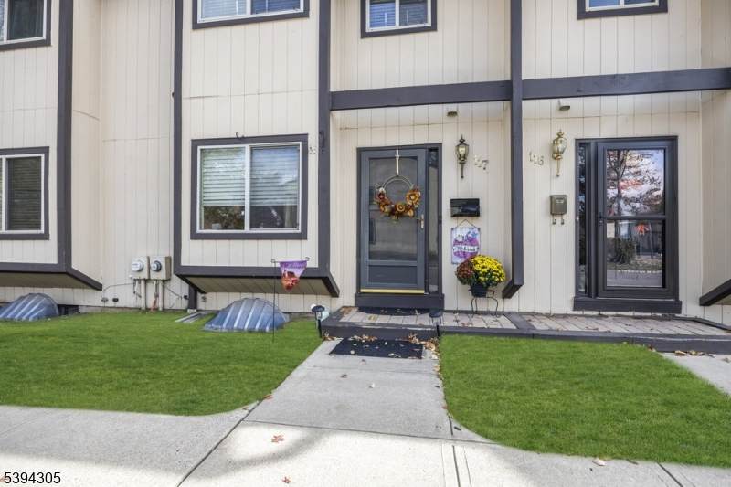 117 Chelsea Way - Photo 1