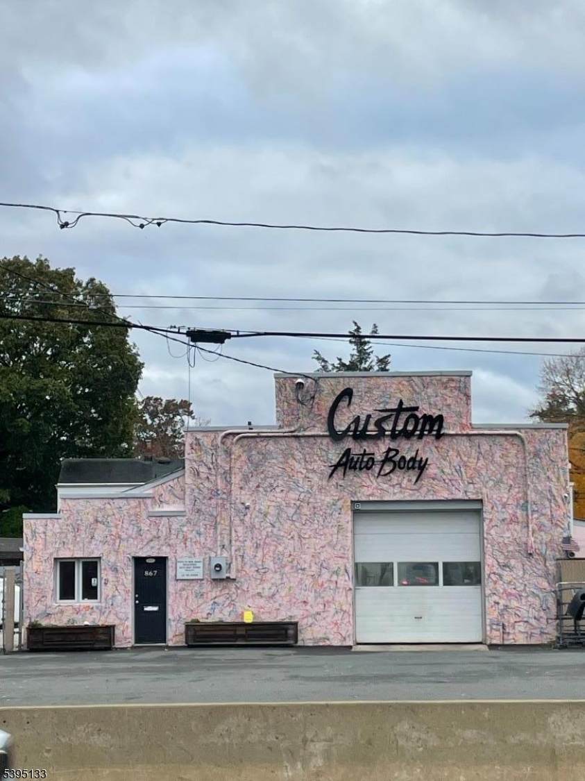 867 Us Highway 1 - Photo 1