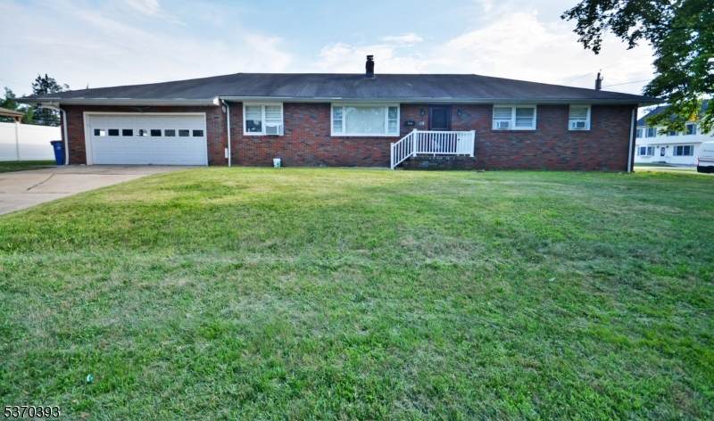 315 Czaplicki St - Photo 1