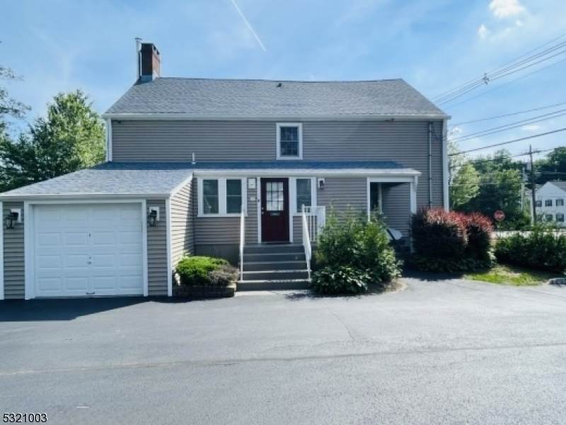 51 Main St Succ - Photo 1