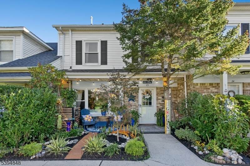 23 Burnham Ct - Photo 1