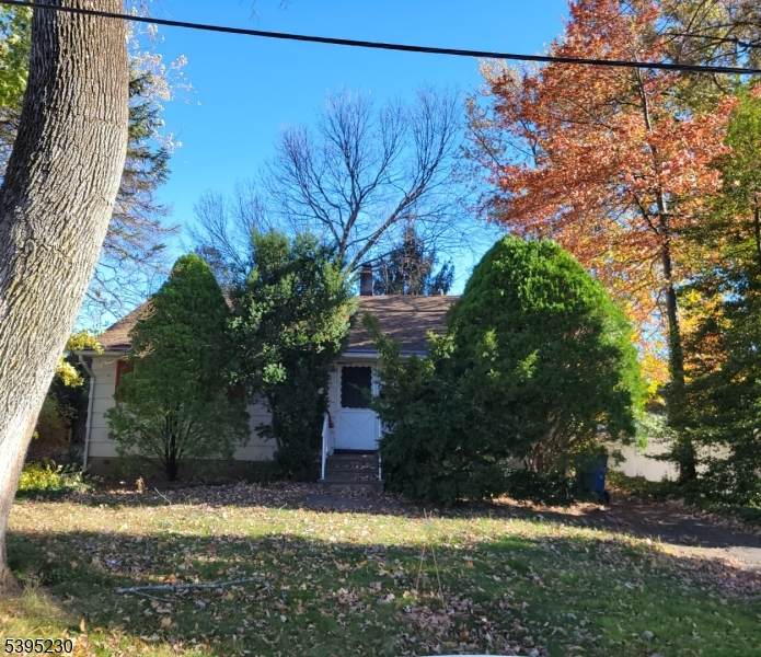 149 Walnut St - Photo 1