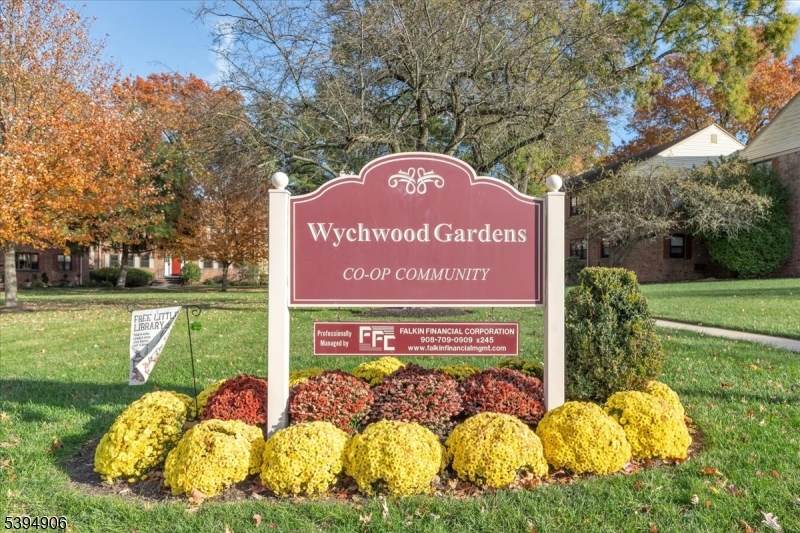 58 Sandra Circle - Photo 1