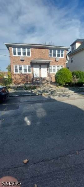 16 Silkman Pl - Photo 1