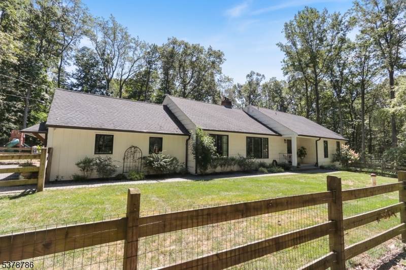 123 Cliffwood Rd - Photo 1