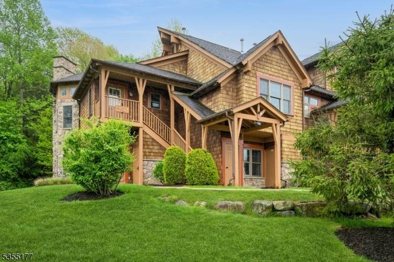 12 Pine Cres Unit 21 - Photo 1