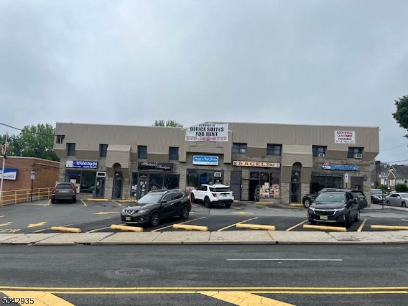 642 Eagle Rock Ave-Suite 5 - Photo 1