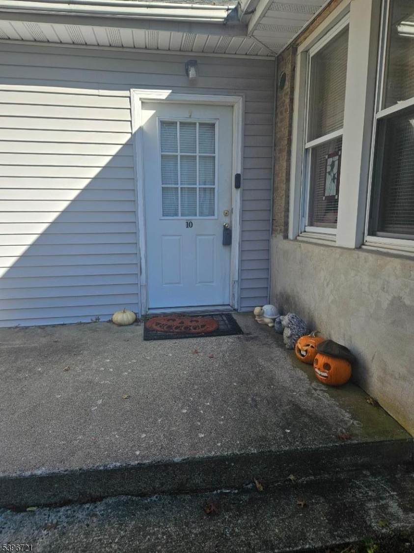 292 Changebridge Rd - Photo 1