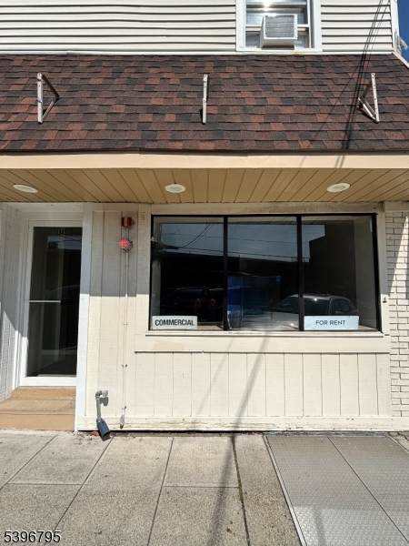 174 Main St - Photo 1