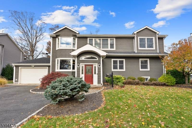 77 Rockwood Rd - Photo 1