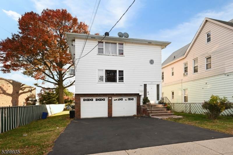 311 Rutherford Blvd - Photo 1