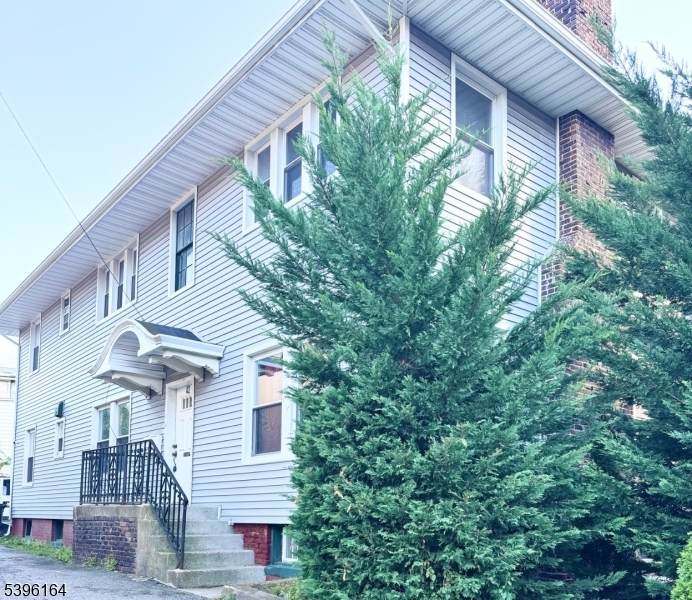 42 Clinton Pl Unit 2 - Photo 1