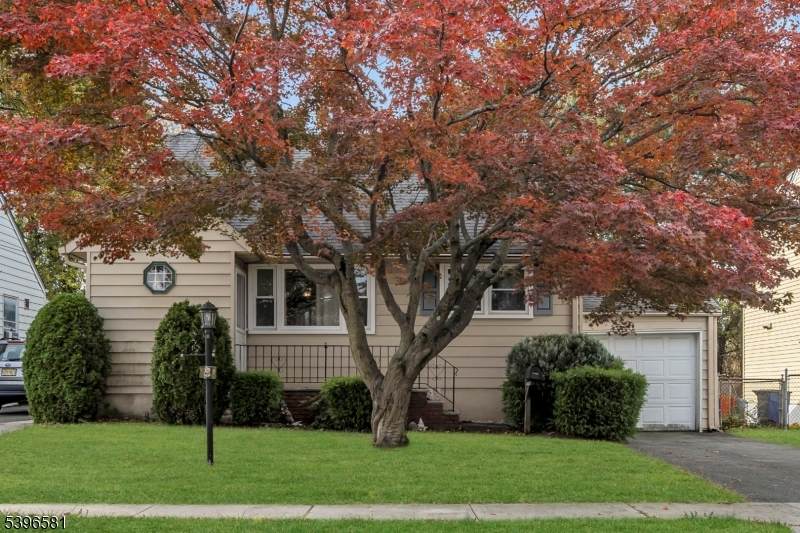 87 Dyer Ave - Photo 1