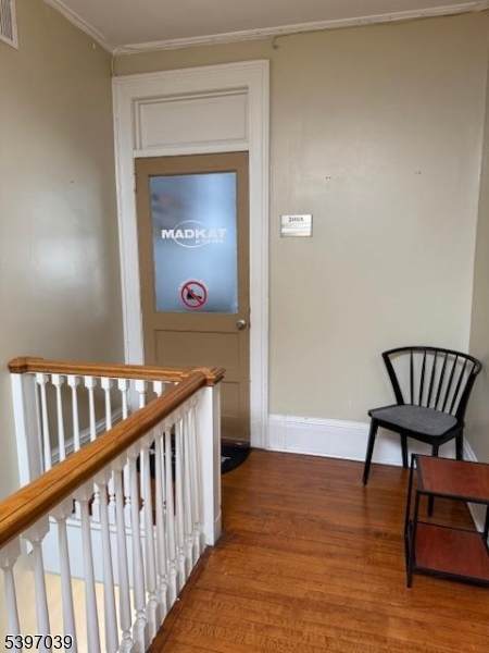 855 Bloomfield Ave, 200A - Photo 1