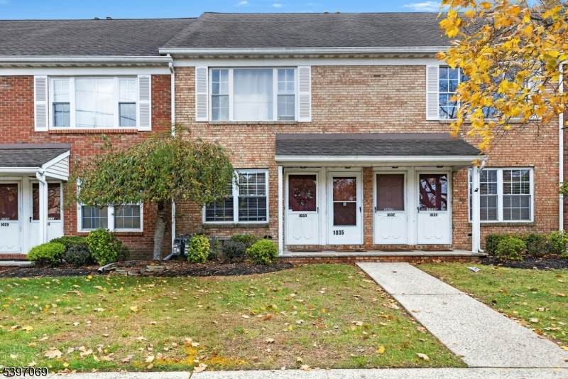 1033 Cellar Ave - Photo 1