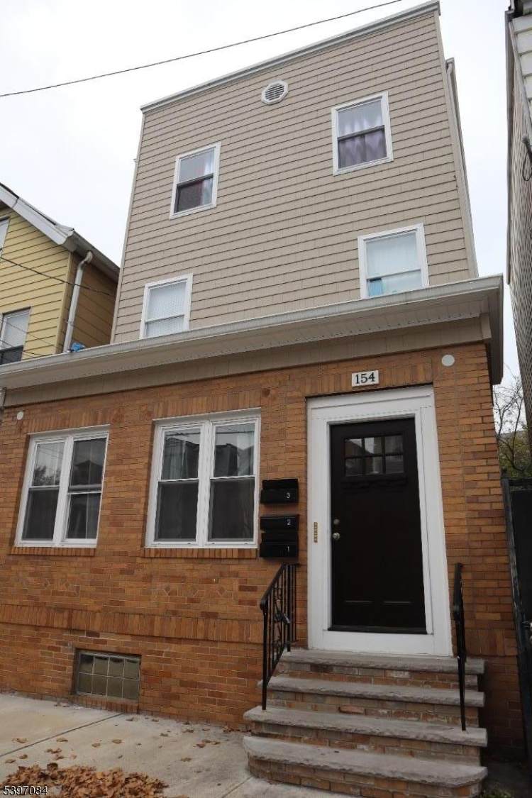 154 Garside St 1st Fl. - Photo 1