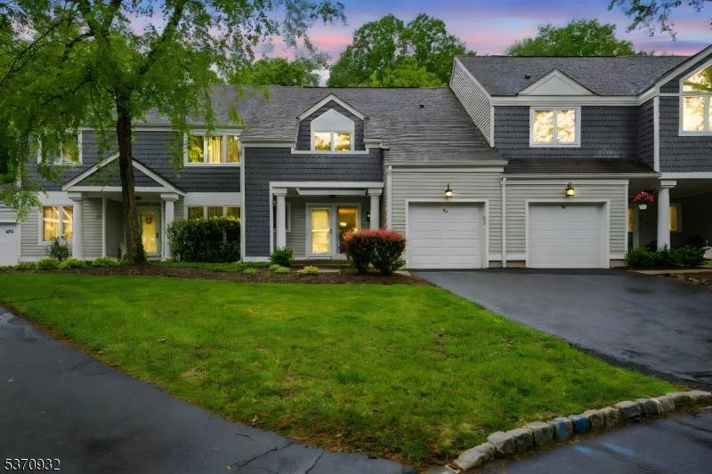 99 Sleepy Holw - Photo 1