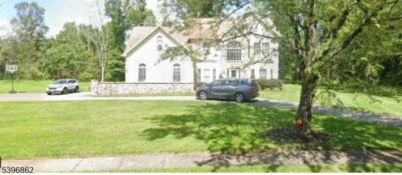 36 Fox Chase Ln - Photo 1