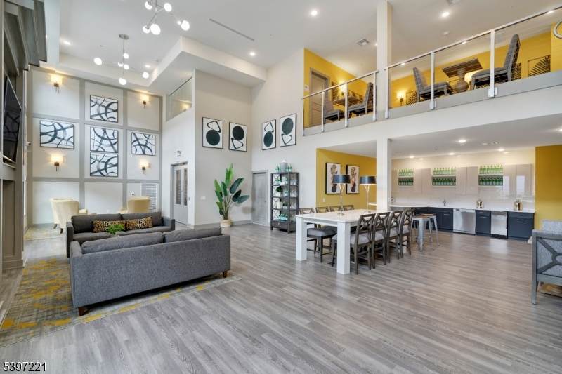 3 Ronson Rd - Photo 1