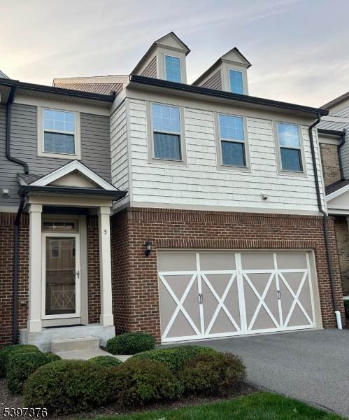 5 Albert Ct - Photo 1