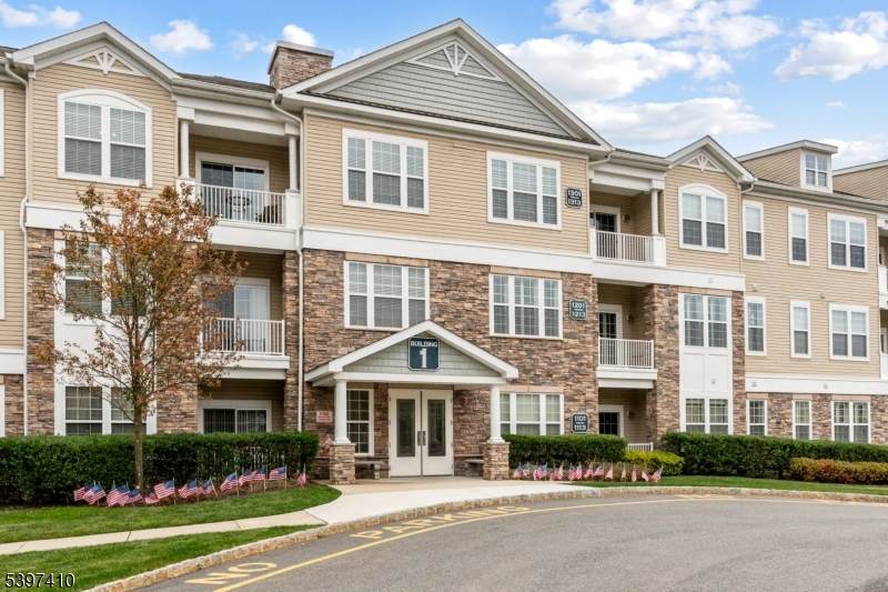 1213 Hale Dr - Photo 1