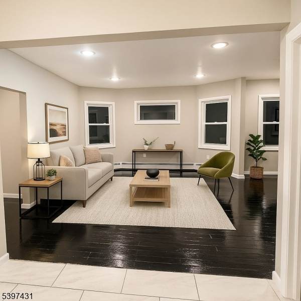 134 Osborne Ter - Photo 1