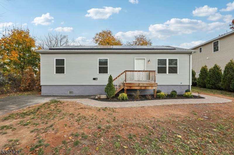 19 Beekman St - Photo 1