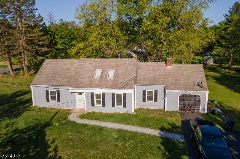 908 Maple Drive - Photo 1